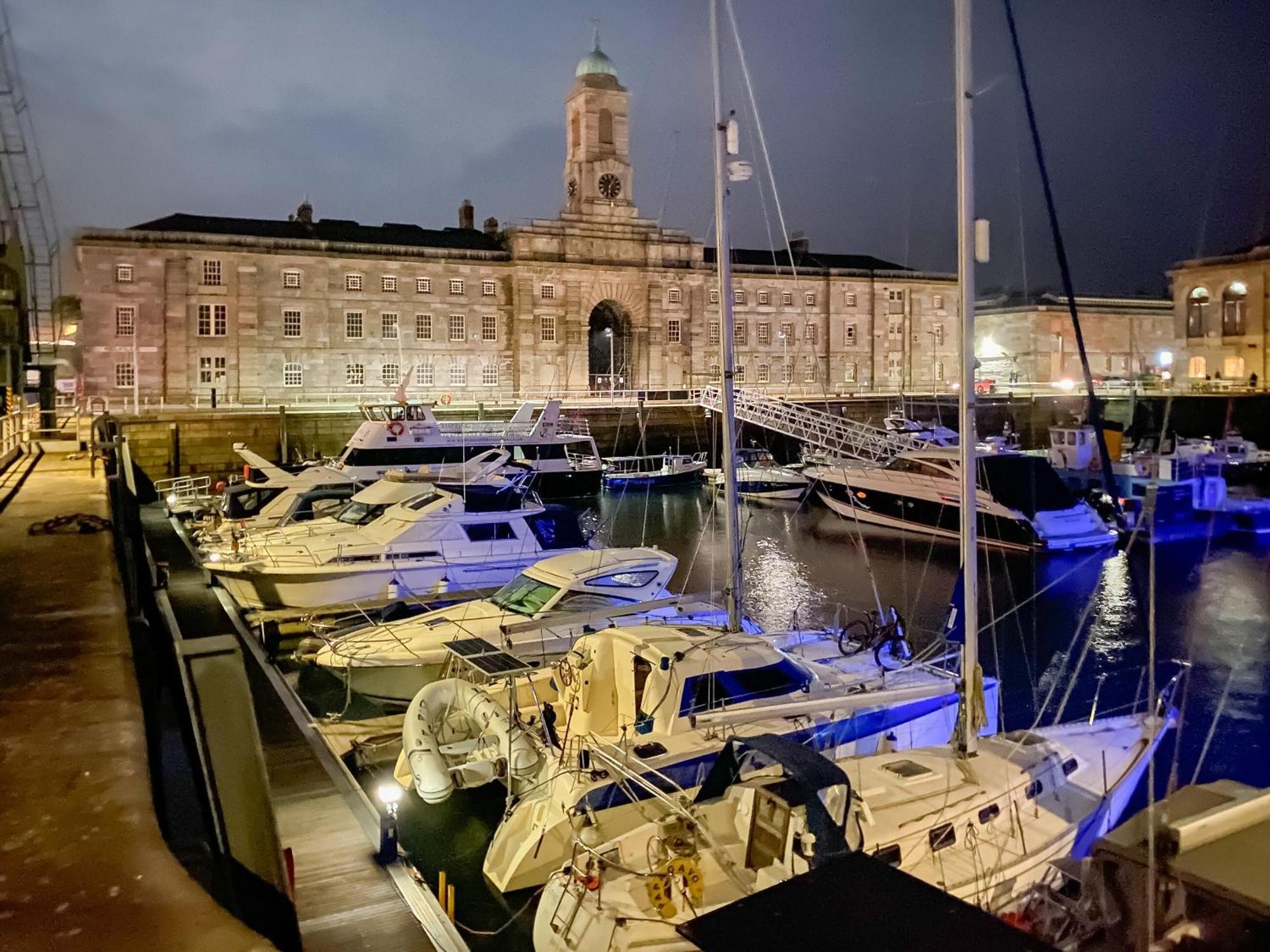The Sail Loft - Royal William Yard Lägenhet Millbrook Exteriör bild